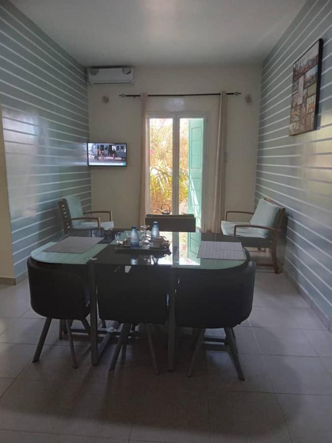 Résidence Marie France MENDY Toubab Dialaw Exterior foto
